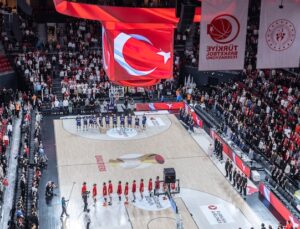 12 DEV ADAM FARKLI BAŞLADI!