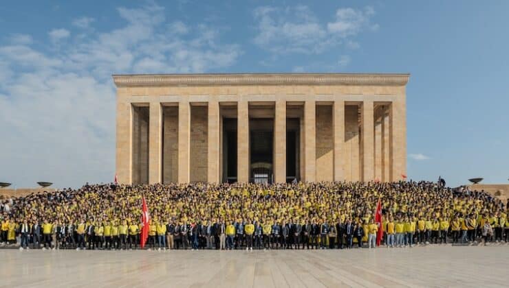 1907 FENERBAHÇE DERNEĞİ ANITKABİR’DE