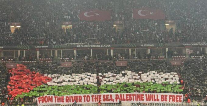 Samsunspor taraftarından Filistin’e destek koreografisi