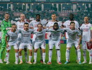 ATATÜRK’LÜ ARMA AVRUPA’NIN ZİRVESİNDE