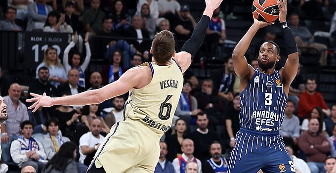 ANADOLU EFES’TEN DEV ZAFER!