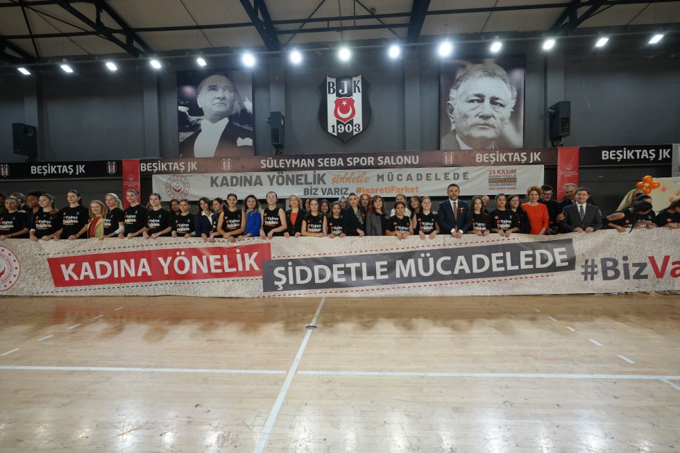 BEŞİKTAŞ’TAN KADINA ŞİDDETE HAYIR!