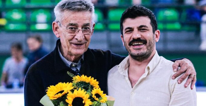 Darüşşafaka Spor Kulübü’nden Efsaneye Anlamlı Jest