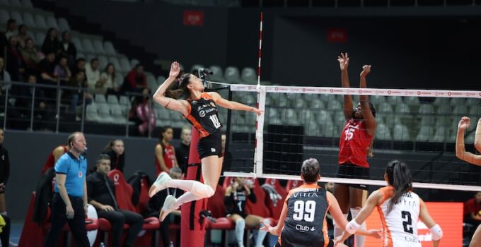 ECZACIBAŞI DYNAVİT’TEN NET GALİBİYET
