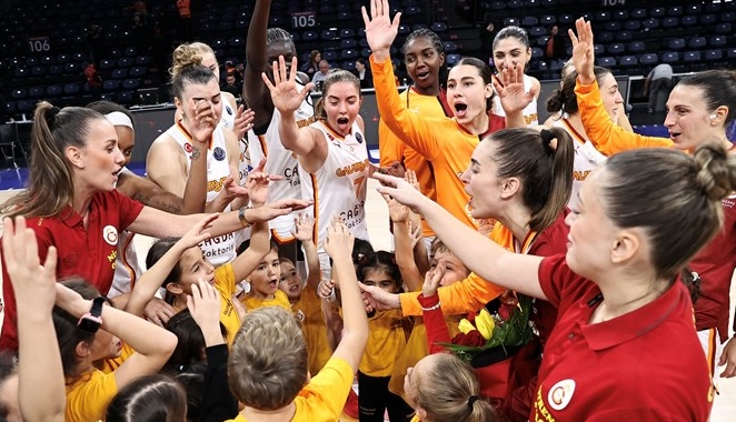 GALATASARAY’DAN TARİHİ GALİBİYET