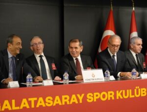 GALATASARAY’IN KASIM AYI DİVAN TOPLANTISI GERÇEKLEŞTİ: ÖZBEK’TEN PROJELER, ADALET VE AVRUPA MESAJI
