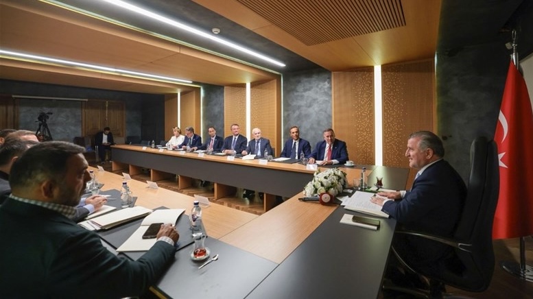 İSTANBUL 2027 İÇİN İMZALAR ATILDI