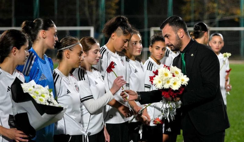 KADINLAR “TOP BİZDE” DEDİ!