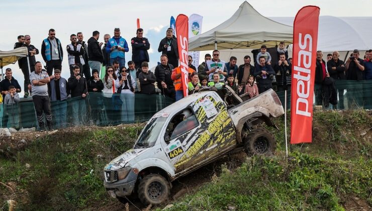 Sakarya’da Yağmur Altında Büyük Çekişme