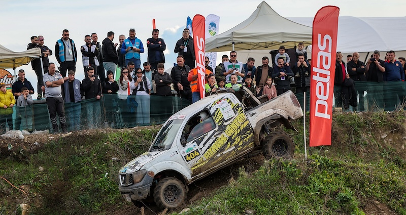 Sakarya’da Yağmur Altında Büyük Çekişme