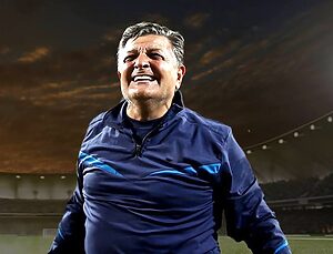 YILMAZ VURAL FUTBOLUN ÖZÜNÜ ANLATTI