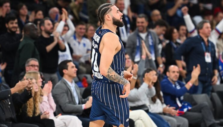 Anadolu Efes Dubai Basketball Maçına Hazır