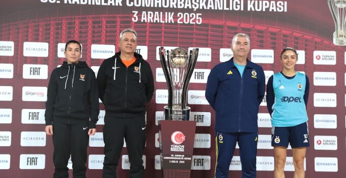 EN BÜYÜK KUPA SAHİBİNİ BULUYOR