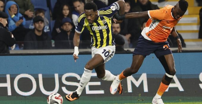 FENERBAHÇE BAŞAKŞEHİR’E TAKILDI!