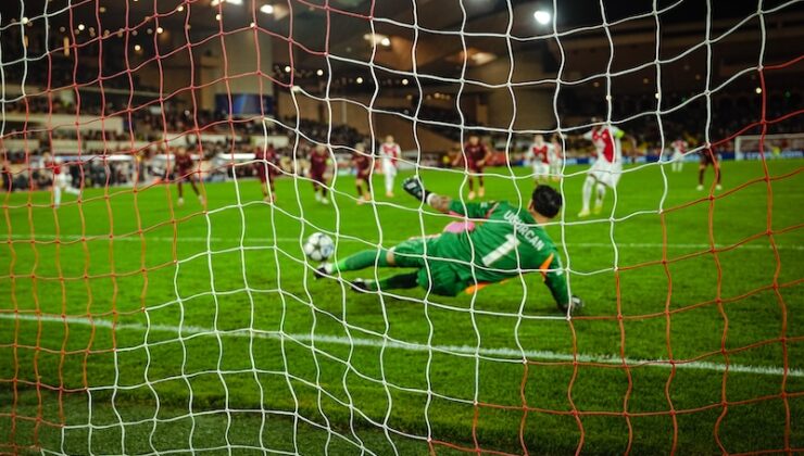 GALATASARAY MONACO’DA KAYBETTİ!