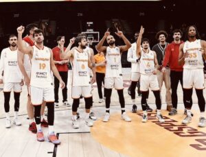 GALATASARAY’IN RAKİPLERİ ŞEKİLLENİYOR