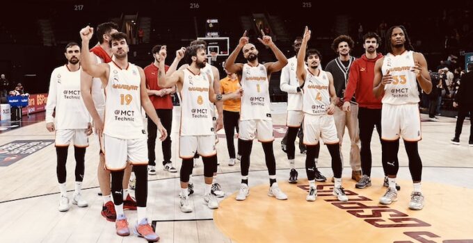 GALATASARAY’IN RAKİPLERİ ŞEKİLLENİYOR