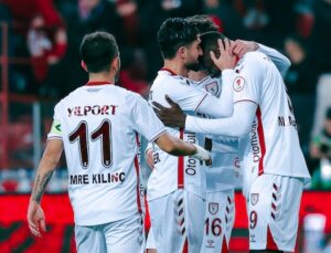 SAMSUNSPOR GRUPLARA İYİ BAŞLADI!