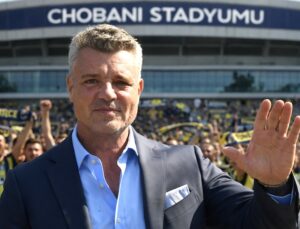 SARAN’I STATTA TARAFTARLAR KARŞILADI!