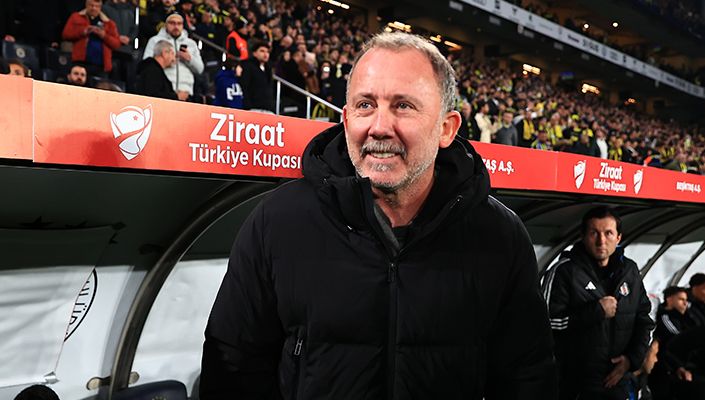 SERGEN YALÇIN’DAN HAKEME TEPKİ!