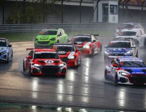 TOSFED İstanbul Park’ta Yağmur Altında Son Tango