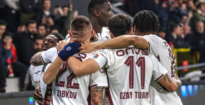 TRABZONSPOR ZİRVEYİ KARIŞTIRDI