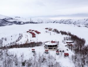 2 Metrelik Kar Örtüsünde Şampiyona Hazırlıkları Hızlandı