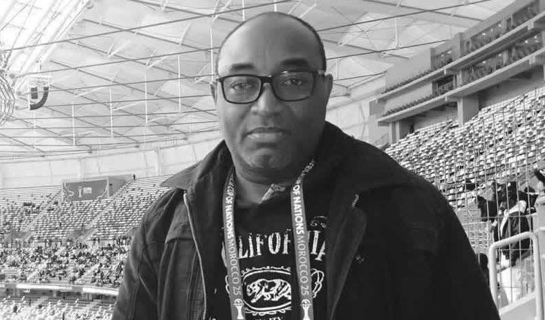 Afrika futbolu Malili gazeteci Mohamed Soumare İçin Yasta