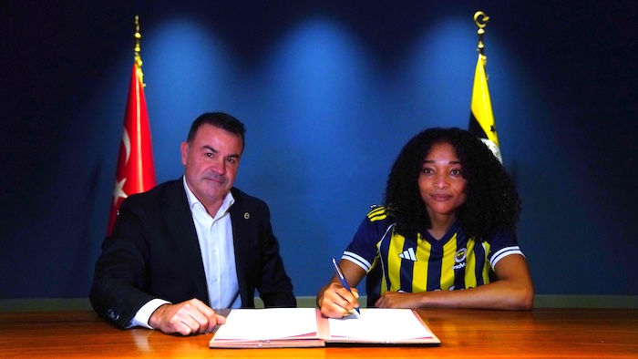 Fenerbahçe ArsaVev Olga Massombo’yu Kadrosuna Kattı