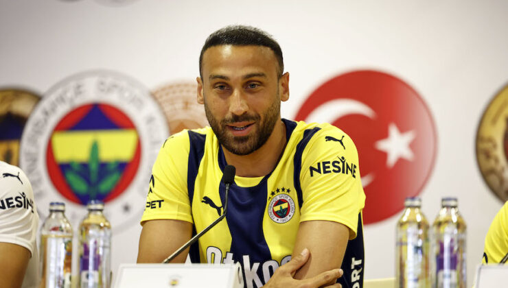 Fenerbahçe Cenk Tosun İle Yollarını Ayırdı