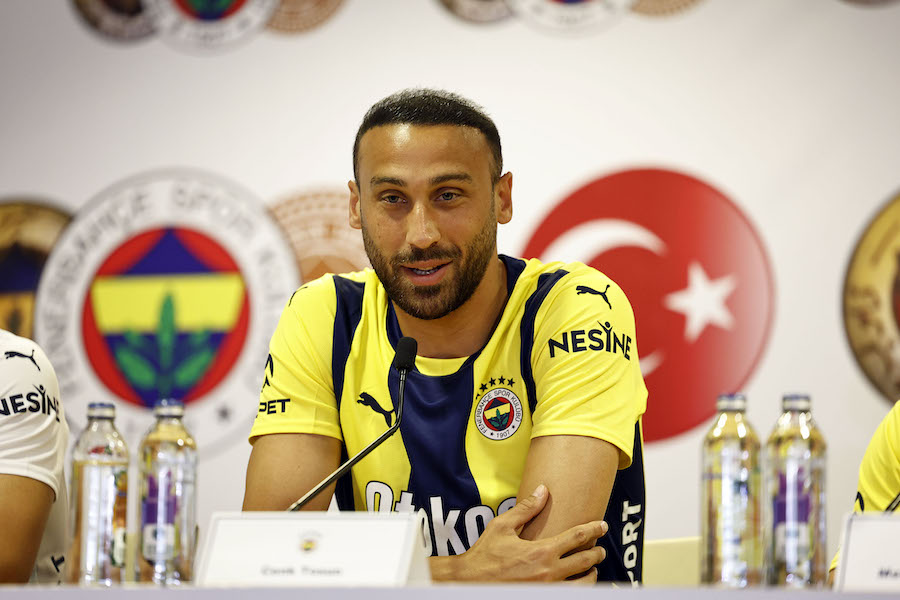 Fenerbahçe Cenk Tosun İle Yollarını Ayırdı