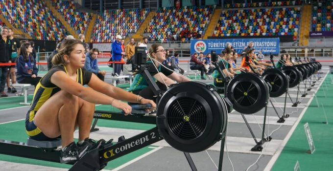 Kürekte Sezon İstanbul’da Açılıyor