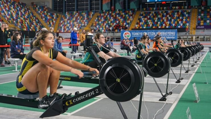 Kürekte Sezon İstanbul’da Açılıyor