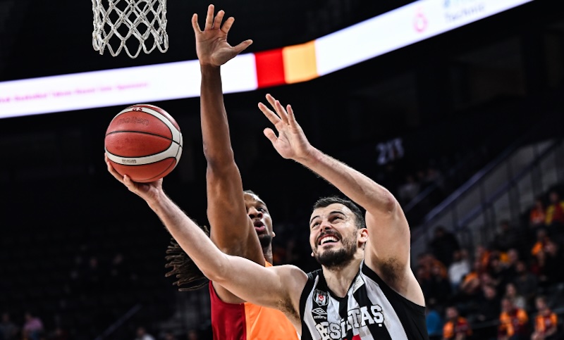 POTA DERBİSİNİ GALATASARAY KAZANDI