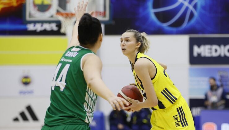 POTANIN KRALİÇELERİ YARI FİNALDE