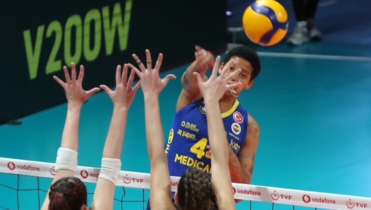 THY DERBİDE FENERBAHÇE’Yİ DURDURDU