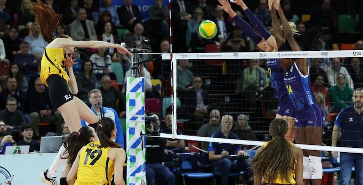 VAKIFBANK İTALYA’DA ZİRVEDE
