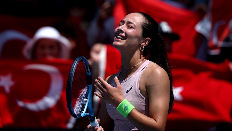 ZEYNEP SÖNMEZ ÇITAYI YÜKSELTTİ!