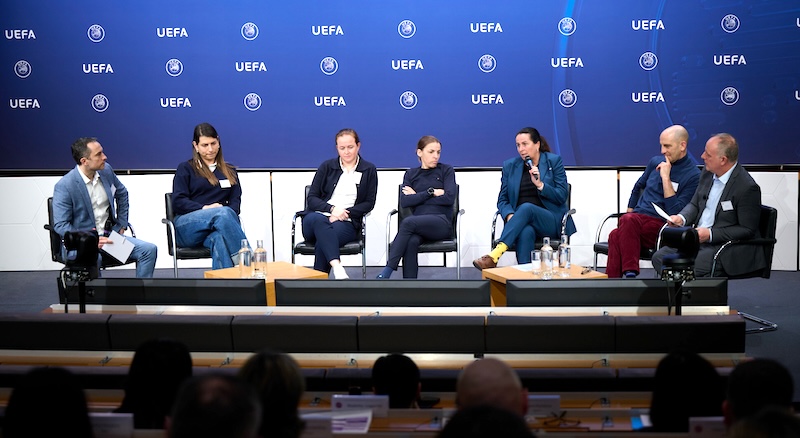 1. UEFA Kadın Hakem Sempozyumu Yapıldı