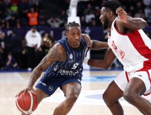 BEŞİKTAŞ’IN RAKİBİ ANADOLU EFES