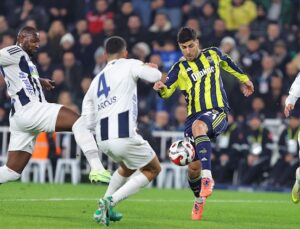 FENERBAHÇE BÜYÜK FIRSATI KAÇIRDI!