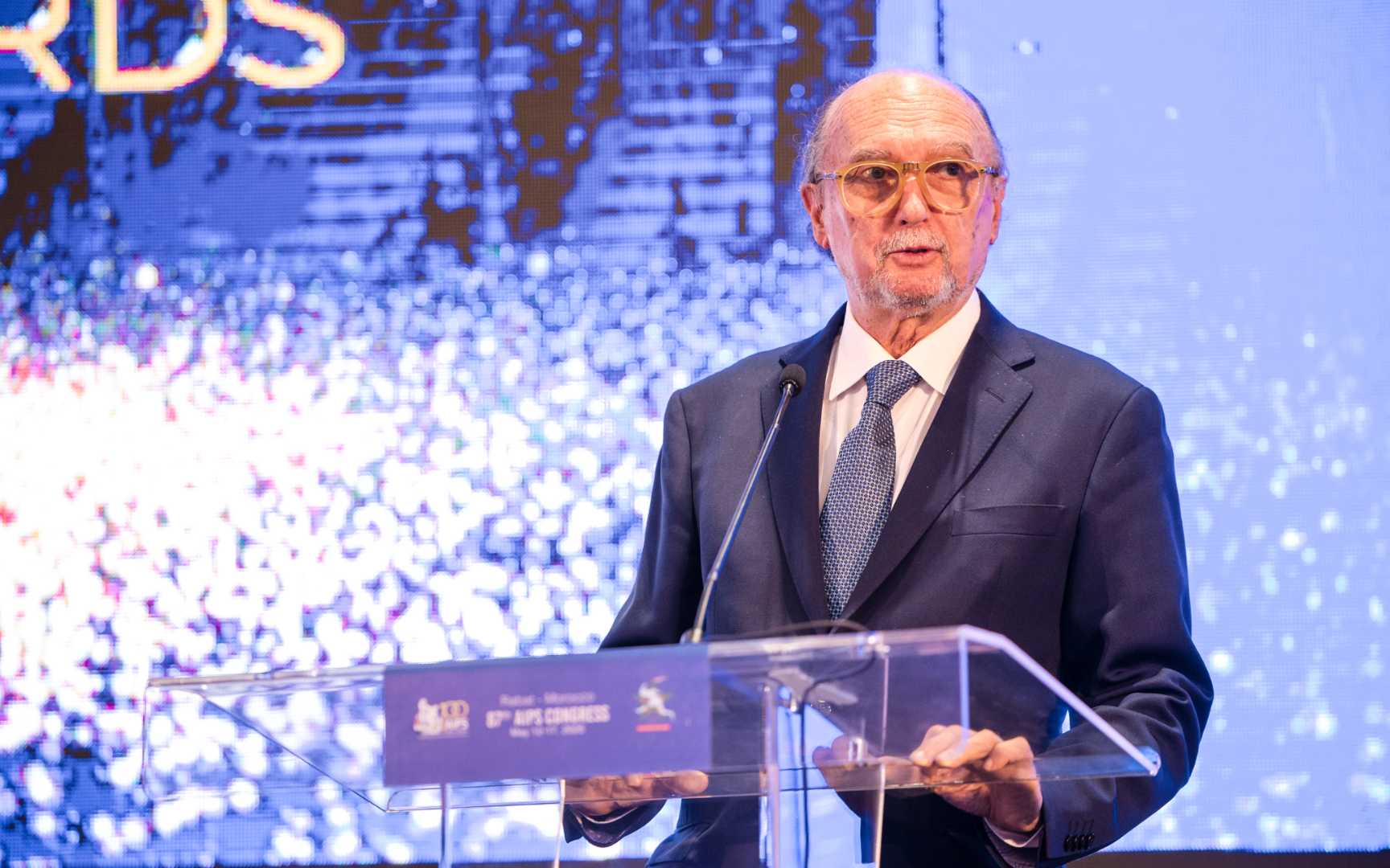 MERLO: OLİMPİYATLAR DERS VERDİ