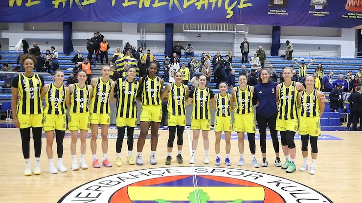 NAMAĞLUP LİDER FENERBAHÇE