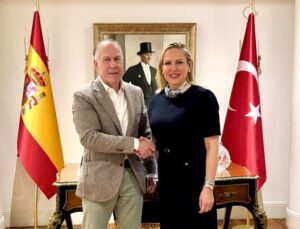 Türkiye Tenis Federasyonu’ndan Madrit’te Padel Temasları