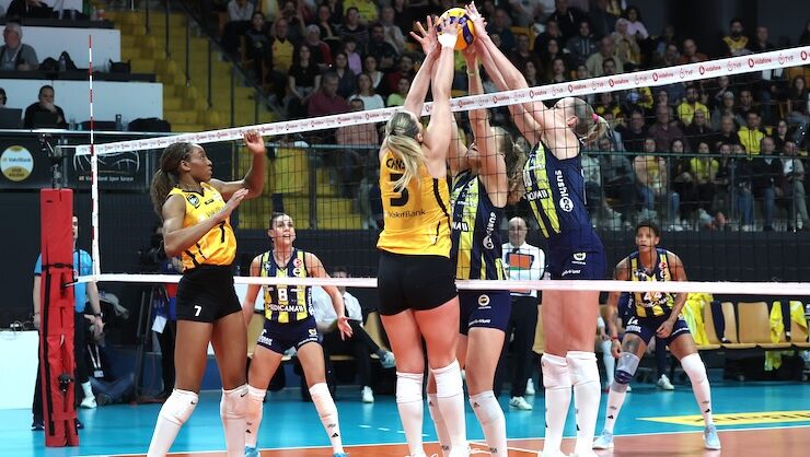 VAKIFBANK’TAN F.BAHÇE’YE GEÇİT YOK