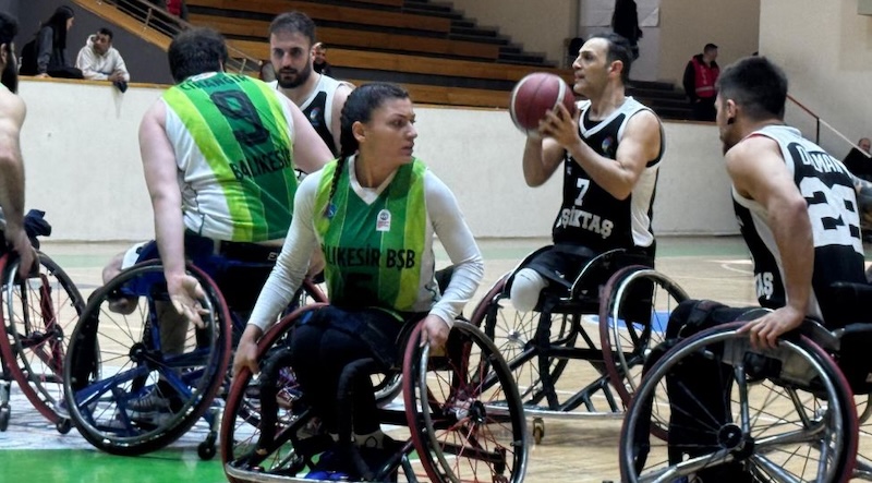 Beşiktaş TSBT, Balıkesir’de Farklı Kazandı