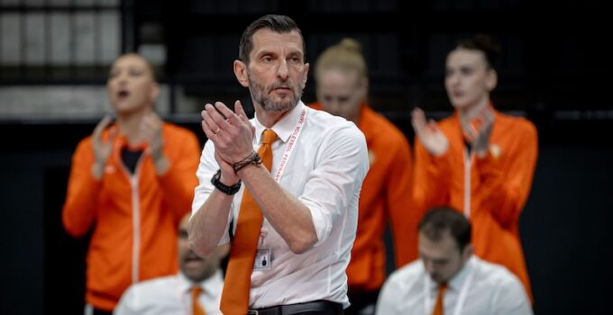 Eczacıbaşı Dynavit Kupada Parkeye Çıkıyor