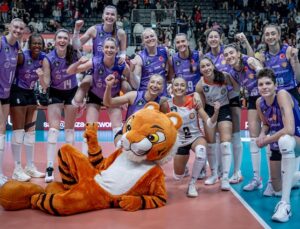 ECZACIBAŞI DYNAVIT YARI FİNALE YAKIN
