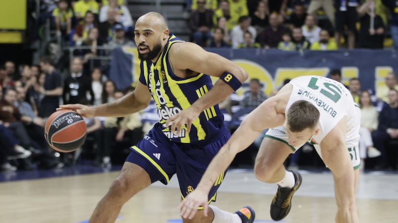 FENERBAHÇE BEKO EVİNDE KAYBETTİ!