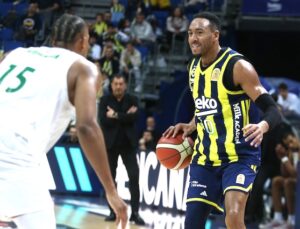 FENERBAHÇE BEKO EVİNDE MAĞLUP